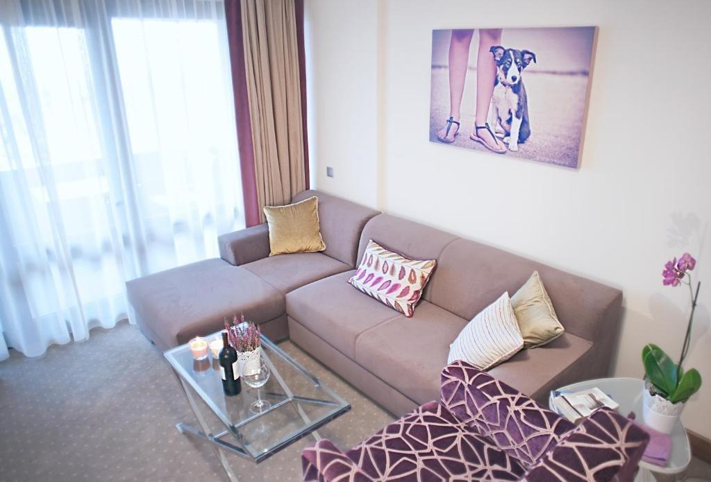 Apart Hotel Best 4*