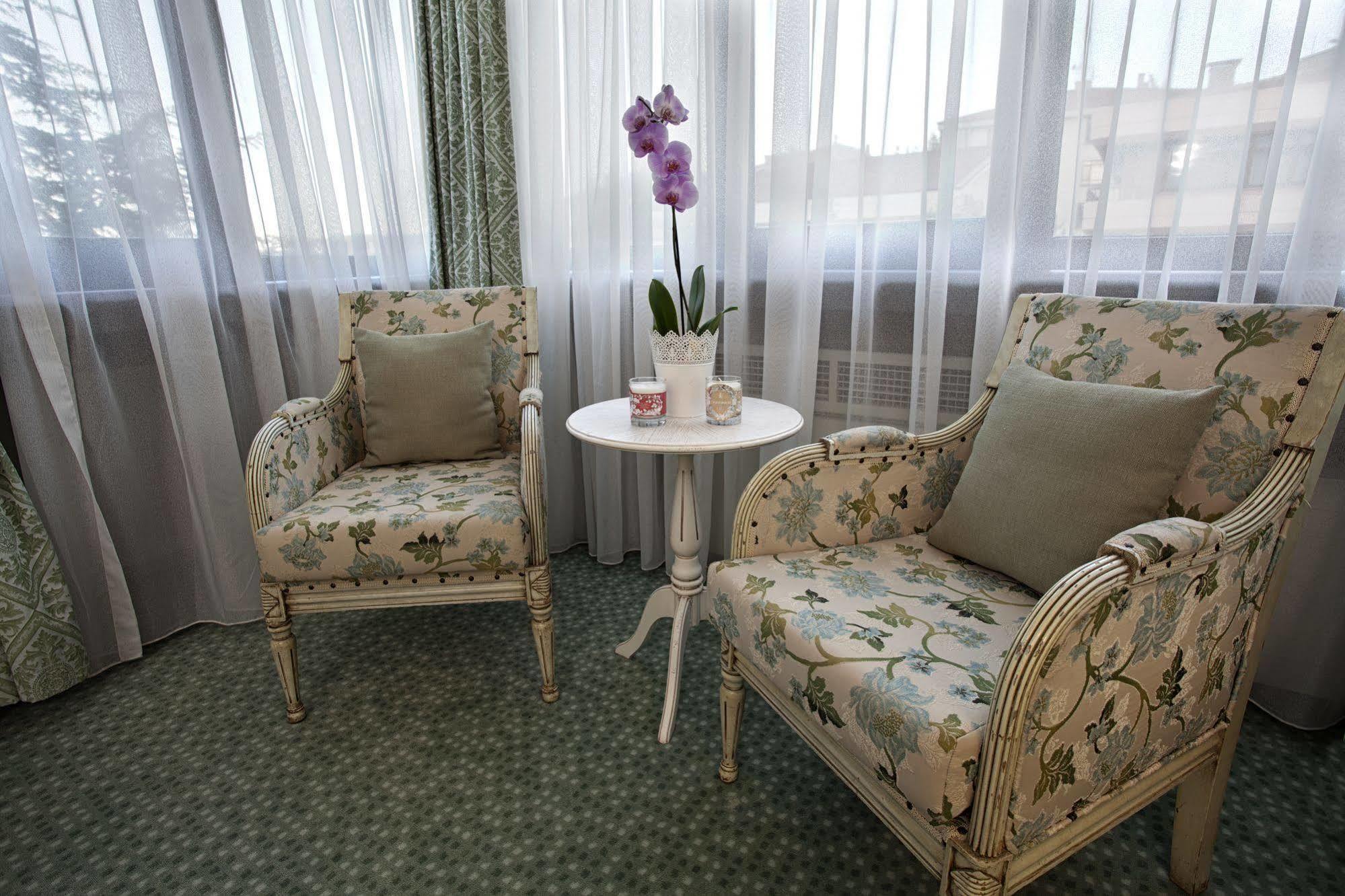 Aparthotel Apart Hotel Best