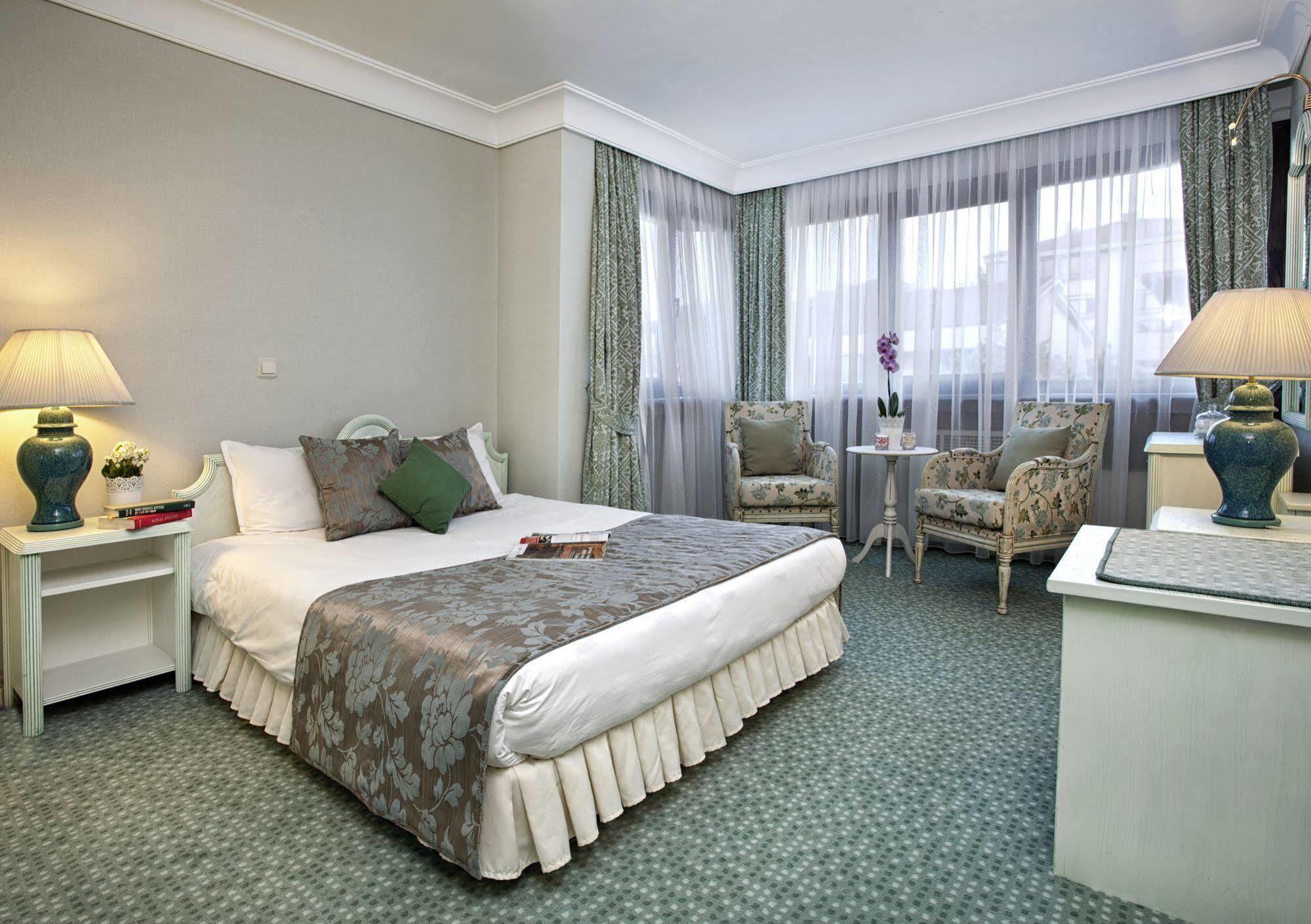 Apart Hotel Best