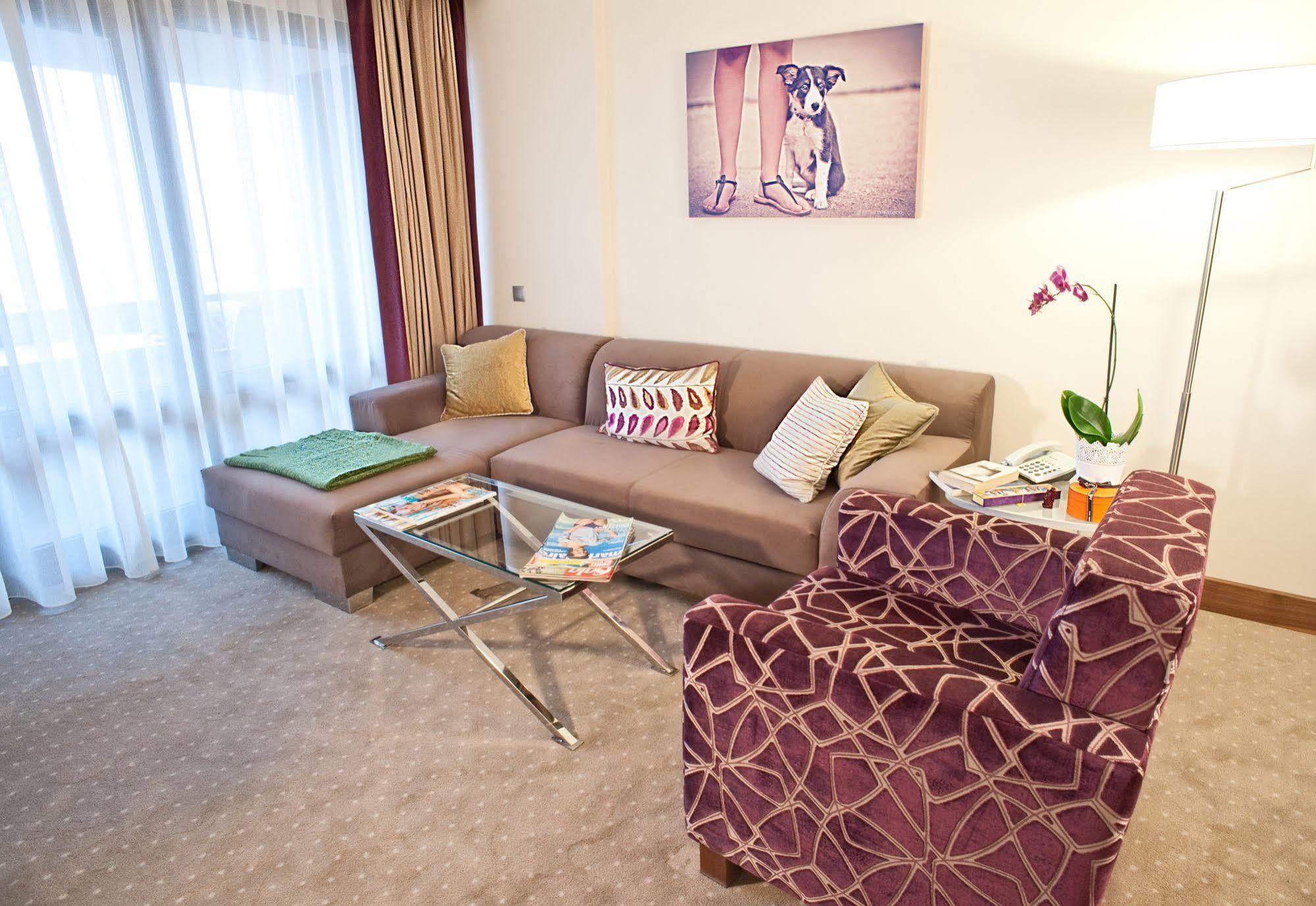 Apart Hotel Best Hotel de apartamente 4*